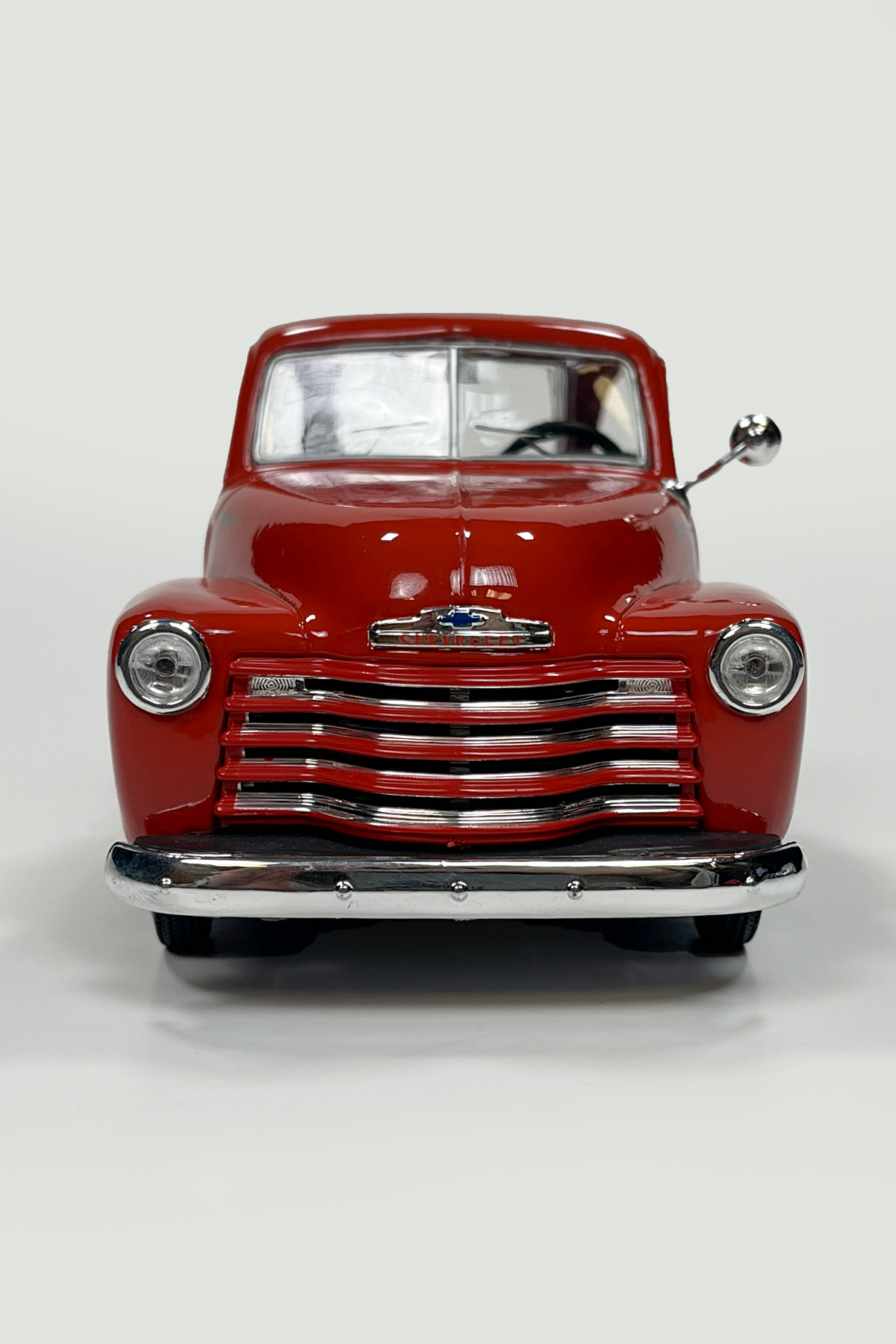 Chevrolet Kırmızı Kamyon